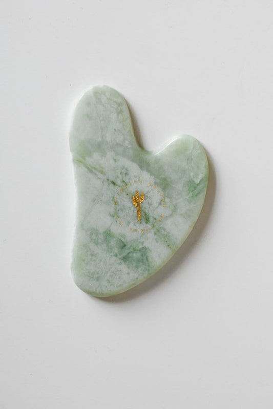 Jade Facial Gua Sha – Heart-Shaped Self-Care Facial Tool